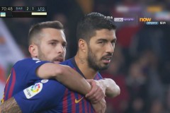 欧冠H组激战：巴塞罗那点球大战绝杀波尔图，锁定小组出线